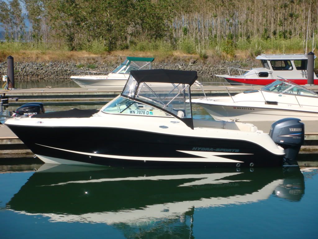 http://www.graniteboatworks.com/boats/detail/2011-hydra-sports-2300-vdc http://www.graniteboatworks.com/boats/detail/2011-hydra-sports-2300-vdc