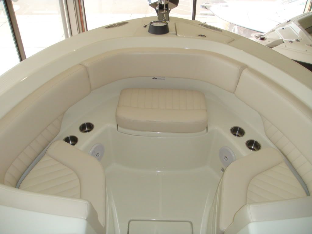 2011 Hydra-Sports 2300 Dual Console - $69995 (Mt. Vernon) 2011 Hydra-Sports 2300 Dual Console - $69995 (Mt. Vernon)