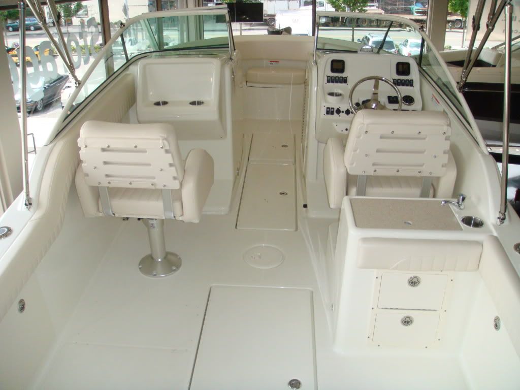 2011 Hydra-Sports 2300 Dual Console - $69995 (Mt. Vernon) 2011 Hydra-Sports 2300 Dual Console - $69995 (Mt. Vernon)
