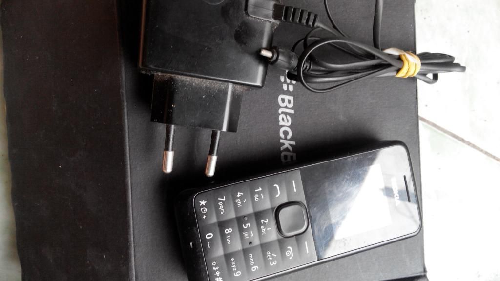 Thủ đức: BB 9780 lem mực, Nokia 105. - 1