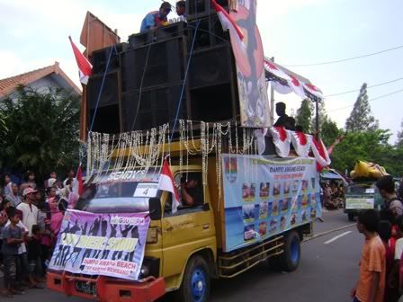 [Image: KarnavalDAB.jpg]