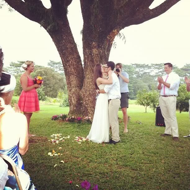 Instagram wedding kiss