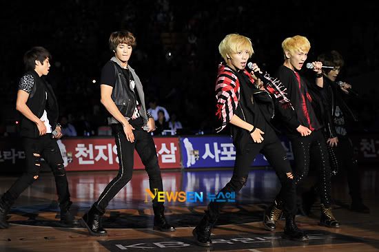 111016,2011-2011 Pro Basketball,events,Taemin,Key,Jonghyun,Onew,Minho,Lucifer