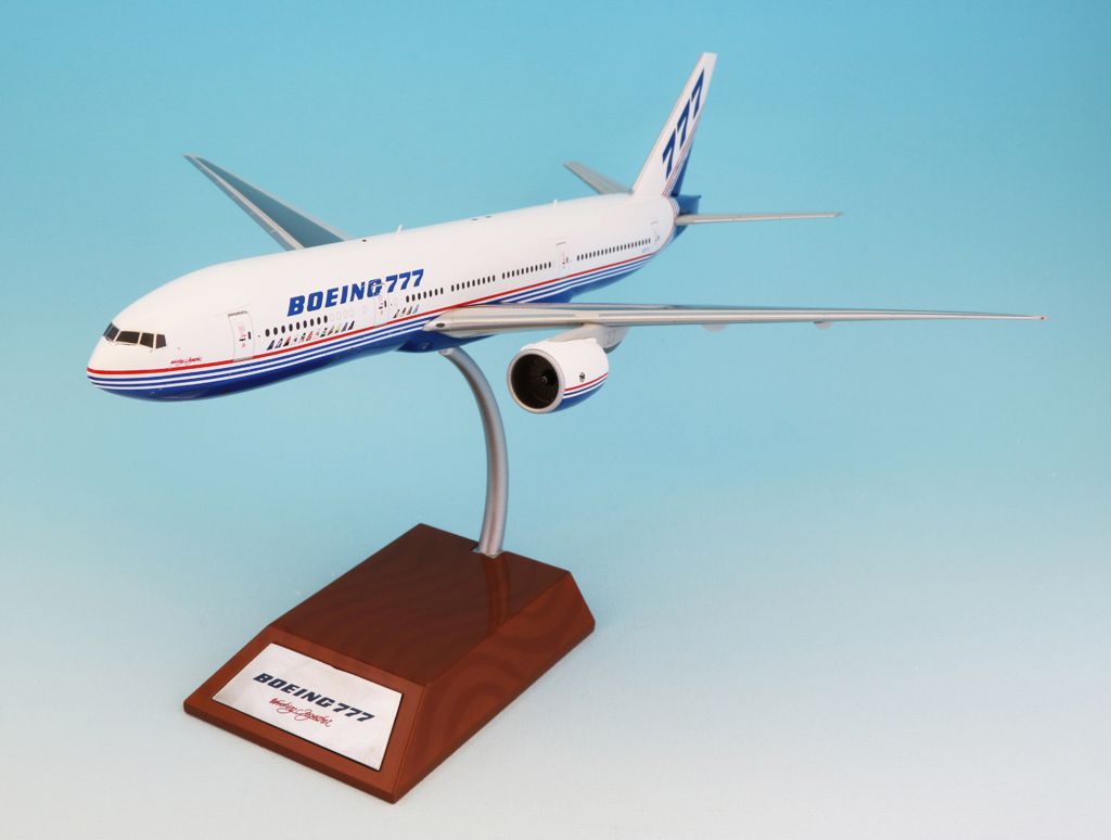 Inflight 200 Boeing 777-200 House Color Reg#N7771 (IF7770914) - DA.C