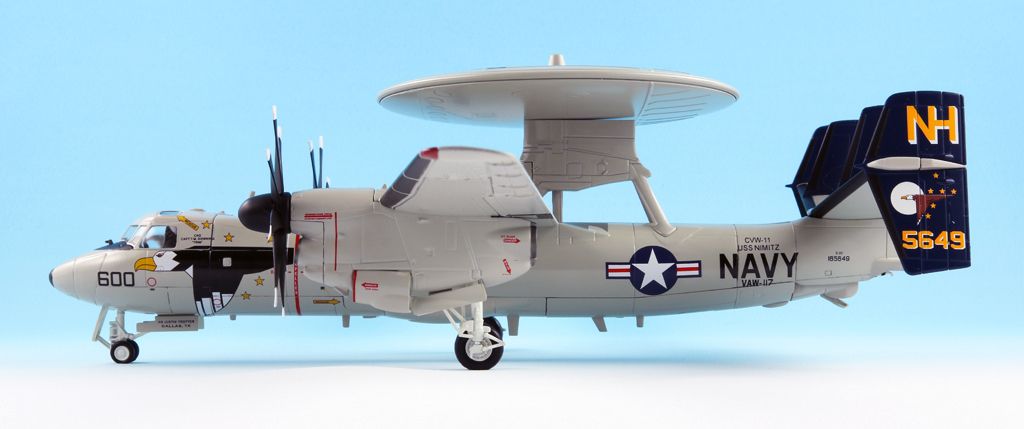HM Grumman E-2C Hawkeye USN VAW-117 Wallbangers, USS Nimitz