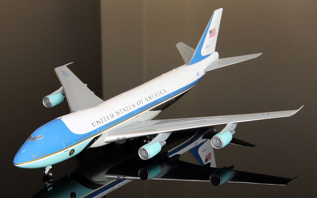 inflight 200 air force one
