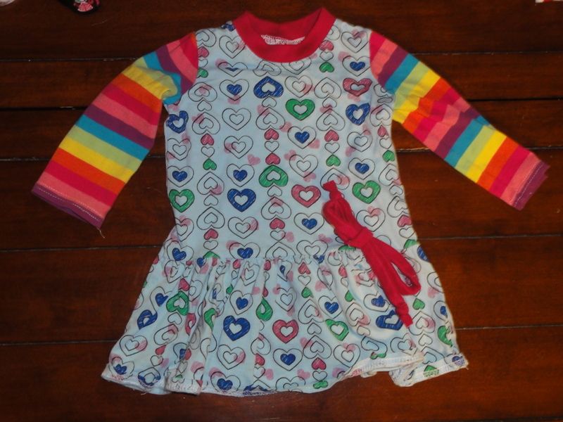 12mo. Hazelbee Baby dress - hearts 12mo. Hazelbee Baby dress - hearts