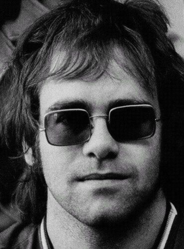 elton-john-20040429-1697.jpg