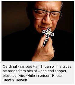  photo CardinalNguyenVanThuan11.jpg