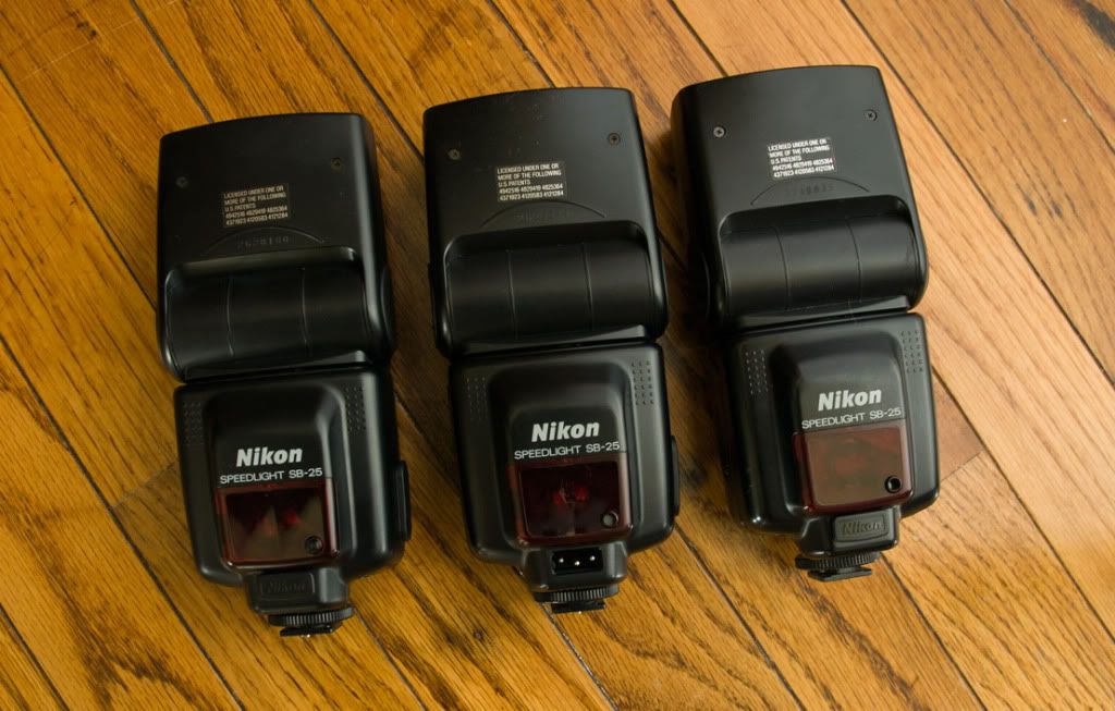 Sold REDUCED Nikon SB25 Speedlight Strobist Package + Flash Bracket