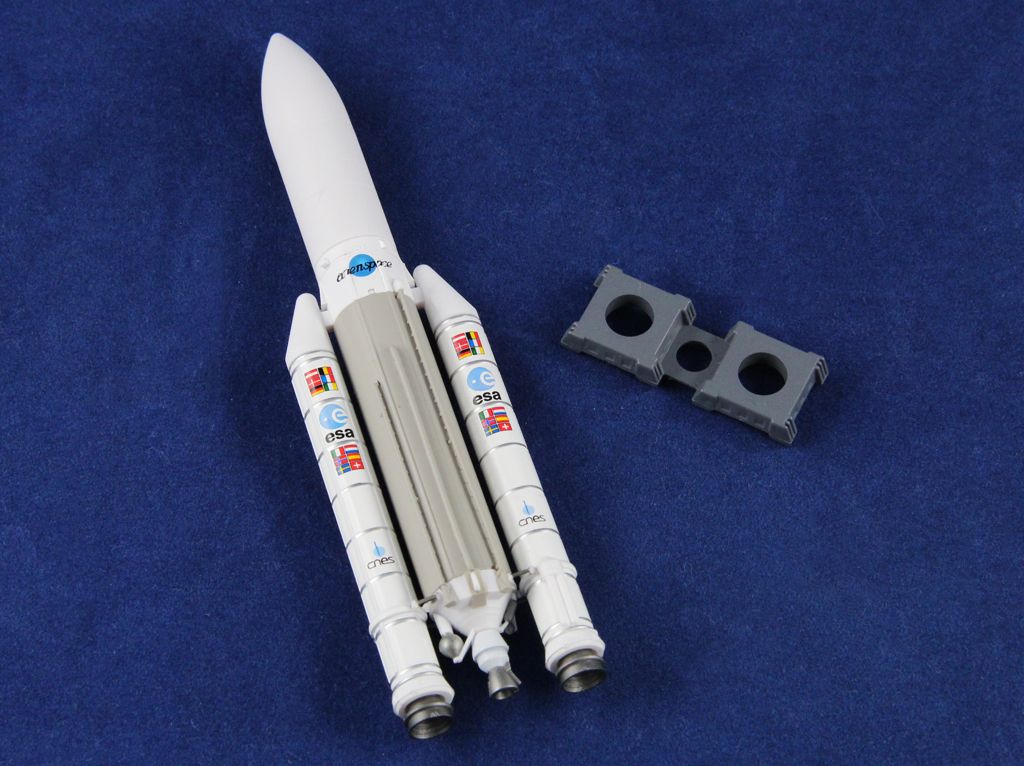 Dragon Astrium Ariane 5G Rocket ESA DM56230 - DA.C